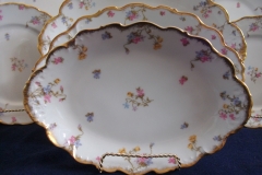 BAWO & DOTTER (ELITE WORKS) SCATTERED FLOWERS- SMALL SERVING  PLATTER  11  1/4" ..... https://www.jaapiesfinechinastore.com