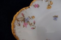 BAWO & DOTTER (ELITE WORKS) SCATTERED FLOWERS- SMALL SERVING  PLATTER  11  1/4" ..... http://jaapiesfinechinastore.com