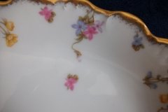 BAWO & DOTTER (ELITE WORKS) SCATTERED FLOWERS- SMALL SERVING  PLATTER  11  1/4" ..... http://jaapiesfinechinastore.com