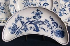 BLUE DANUBE- CRESCENT SALAD  ,,,,,  http://jaapiesfinechinastore.com