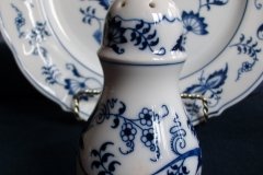 BLUE DANUBE-  PEPPER SHAKER    ,,,,,  http://jaapiesfinechinastore.com