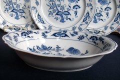 BLUE DANUBE- SERVING BOWL    ,,,,,  http://jaapiesfinechinastore.com