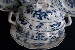BLUE DANUBE-  SOUP TUREEN    ,,,,,  http://jaapiesfinechinastore.com
