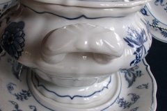 BLUE DANUBE-  SOUP TUREEN    ,,,,,  http://jaapiesfinechinastore.com