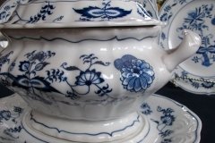 BLUE DANUBE-  SOUP TUREEN    ,,,,,  http://jaapiesfinechinastore.com