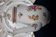 BOOTHS 8477 FLORAL & GARDEN INSECTS- COFFEE POT  .....   http://jaapiesfinechinastore.com