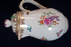 BOOTHS 8477 FLORAL & GARDEN INSECTS- COVERED PITCHER/JUG  .....   https://www.jaapiesfinechinastore.com