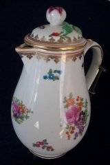 BOOTHS 8477 FLORAL & GARDEN INSECTS- COVERED PITCHER/JUG  .....   http://jaapiesfinechinastore.com