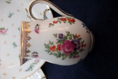 BOOTHS 8477 FLORAL & GARDEN INSECTS- CREAMER  .....   https://www.jaapiesfinechinastore.com