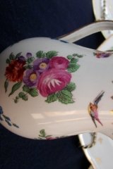 BOOTHS 8477 FLORAL & GARDEN INSECTS- CREAMER  .....   http://jaapiesfinechinastore.com