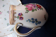 BOOTHS 8477 FLORAL & GARDEN INSECTS- CREAMER  .....   https://www.jaapiesfinechinastore.com