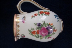 BOOTHS 8477 FLORAL & GARDEN INSECTS- CREAMER  .....   https://www.jaapiesfinechinastore.com