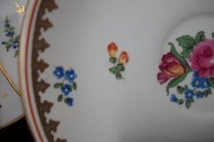 BOOTHS 8477 FLORAL & GARDEN INSECTS- SAUCER  .....   http://jaapiesfinechinastore.com