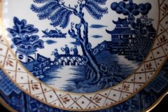 BOOTHS REAL OLD WILLOW A8025- BERRY  BOWL   .....   http://jaapiesfinechinastore.com