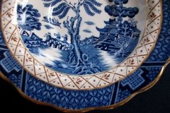 BOOTHS REAL OLD WILLOW A8025- CUPS &  SAUCERS  .....   http://jaapiesfinechinastore.com