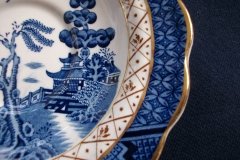 BOOTHS REAL OLD WILLOW A8025- CUPS &  SAUCERS  .....   http://jaapiesfinechinastore.com