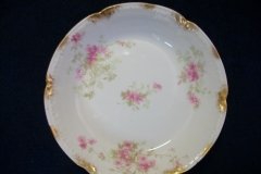 CHARLES FIELD HAVILAND/GDA WILD GERANIUM PINK-  BERRY BOWL     .....   http://jaapiesfinechinastore.com