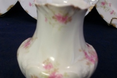 CHARLES FIELD HAVILAND/GDA WILD GERANIUM PINK-  CREAMER  8 oz     .....   https://www.jaapiesfinechinastore.com