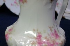 CHARLES FIELD HAVILAND/GDA WILD GERANIUM PINK-  CREAMER  8 oz     .....   http://jaapiesfinechinastore.com
