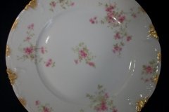 CHARLES FIELD HAVILAND/GDA WILD GERANIUM PINK- DINNER PLATE RAISED DAUBS  ..... http://jaapiesfinechinastore.com