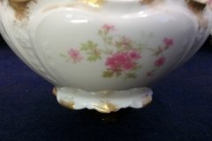 CHARLES FIELD HAVILAND/GDA WILD GERANIUM PINK-  CREAMER  8 oz     .....   http://jaapiesfinechinastore.com