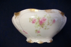 CHARLES FIELD HAVILAND/GDA WILD GERANIUM PINK-  CREAMER  8 oz     .....   https://www.jaapiesfinechinastore.com