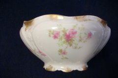 CHARLES FIELD HAVILAND/GDA WILD GERANIUM PINK-  CREAMER  8 oz     .....   http://jaapiesfinechinastore.com