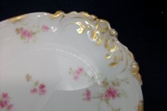 CHARLES FIELD HAVILAND/GDA WILD GERANIUM PINK-  OVAL PLATTER  11 3/4"    .....   http://jaapiesfinechinastore.com