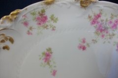 CHARLES FIELD HAVILAND/GDA WILD GERANIUM PINK-  OVAL PLATTER  11 3/4"    .....   http://jaapiesfinechinastore.com