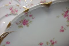 CHARLES FIELD HAVILAND/GDA WILD GERANIUM PINK-  OVAL PLATTER  14  1/4"    .....   http://jaapiesfinechinastore.com