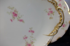 CHARLES FIELD HAVILAND/GDA WILD GERANIUM PINK-  OVAL PLATTER  14  1/4"    .....   https://www.jaapiesfinechinastore.com