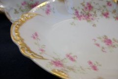 CHARLES FIELD HAVILAND/GDA WILD GERANIUM PINK-  RELISH DISH     .....   http://jaapiesfinechinastore.com