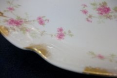 CHARLES FIELD HAVILAND/GDA WILD GERANIUM PINK-  RELISH DISH     .....   http://jaapiesfinechinastore.com