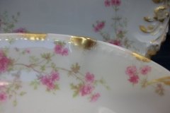 CHARLES FIELD HAVILAND/GDA WILD GERANIUM PINK-  RELISH DISH     .....   http://jaapiesfinechinastore.com