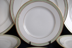 CHARLES MARTIN (CM) GREEN GREEK KEY-  BREAD & BUTTER PLATES 6 3/8"      ..... https://www.jaapiesfinechinastore.com