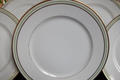 CHARLES MARTIN (CM) GREEN GREEK KEY-  DINNER PLATE 9 5/8"     ..... https://www.jaapiesfinechinastore.com