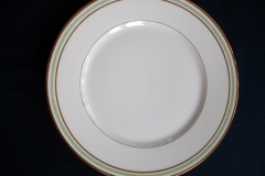 CHARLES MARTIN (CM) GREEN GREEK KEY-  DINNER PLATE 9 5/8"     ..... https://www.jaapiesfinechinastore.com