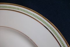 CHARLES MARTIN (CM) GREEN GREEK KEY-  DINNER PLATE 9 5/8"     ..... http://jaapiesfinechinastore.com