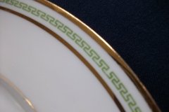 CHARLES MARTIN (CM) GREEN GREEK KEY-  DINNER PLATE 9 5/8"     ..... http://jaapiesfinechinastore.com