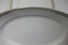 CHARLES MARTIN (CM) GREEN GREEK KEY- OVAL SERVING PLATTER 15 3/8" ..... https://www.jaapiesfinechinastore.com