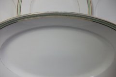 CHARLES MARTIN (CM) GREEN GREEK KEY- OVAL SERVING PLATTER 15 3/8" ..... http://jaapiesfinechinastore.com
