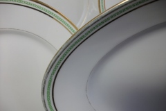 CHARLES MARTIN (CM) GREEN GREEK KEY- OVAL SERVING PLATTER 15 3/8" ..... https://www.jaapiesfinechinastore.com