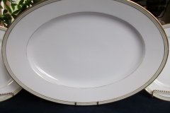CHARLES MARTIN (CM) GREEN GREEK KEY-  OVAL SERVING PLATTER  18"     ..... http://jaapiesfinechinastore.com
