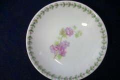 CMC-  MAUREIL CHAPEAU & CHARLES-  PURPLE VIOLETS-  BUTTER PAT    ..... http://jaapiesfinechinastore.com