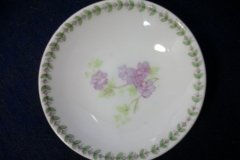 CMC-  MAUREIL CHAPEAU & CHARLES-  PURPLE VIOLETS-  BUTTER PAT    ..... http://jaapiesfinechinastore.com