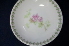 CMC-  MAUREIL CHAPEAU & CHARLES-  PURPLE VIOLETS-  BUTTER PAT    ..... http://jaapiesfinechinastore.com