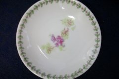 CMC-  MAUREIL CHAPEAU & CHARLES-  PURPLE VIOLETS-  BUTTER PAT    ..... http://jaapiesfinechinastore.com