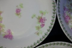 CMC-  MAUREIL CHAPEAU & CHARLES-  PURPLE VIOLETS-  BERRY BOWL    ..... http://jaapiesfinechinastore.com