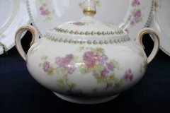 CMC- MAUREIL CHAPEAU & CHARLES  PURPLE VIOLETS-   COVERED SUGAR BOWL   .....   http://jaapiesfinechinastore.com