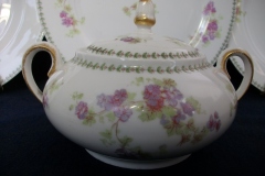 CMC- MAUREIL CHAPEAU & CHARLES  PURPLE VIOLETS-   COVERED SUGAR BOWL   .....   https://www.jaapiesfinechinastore.com